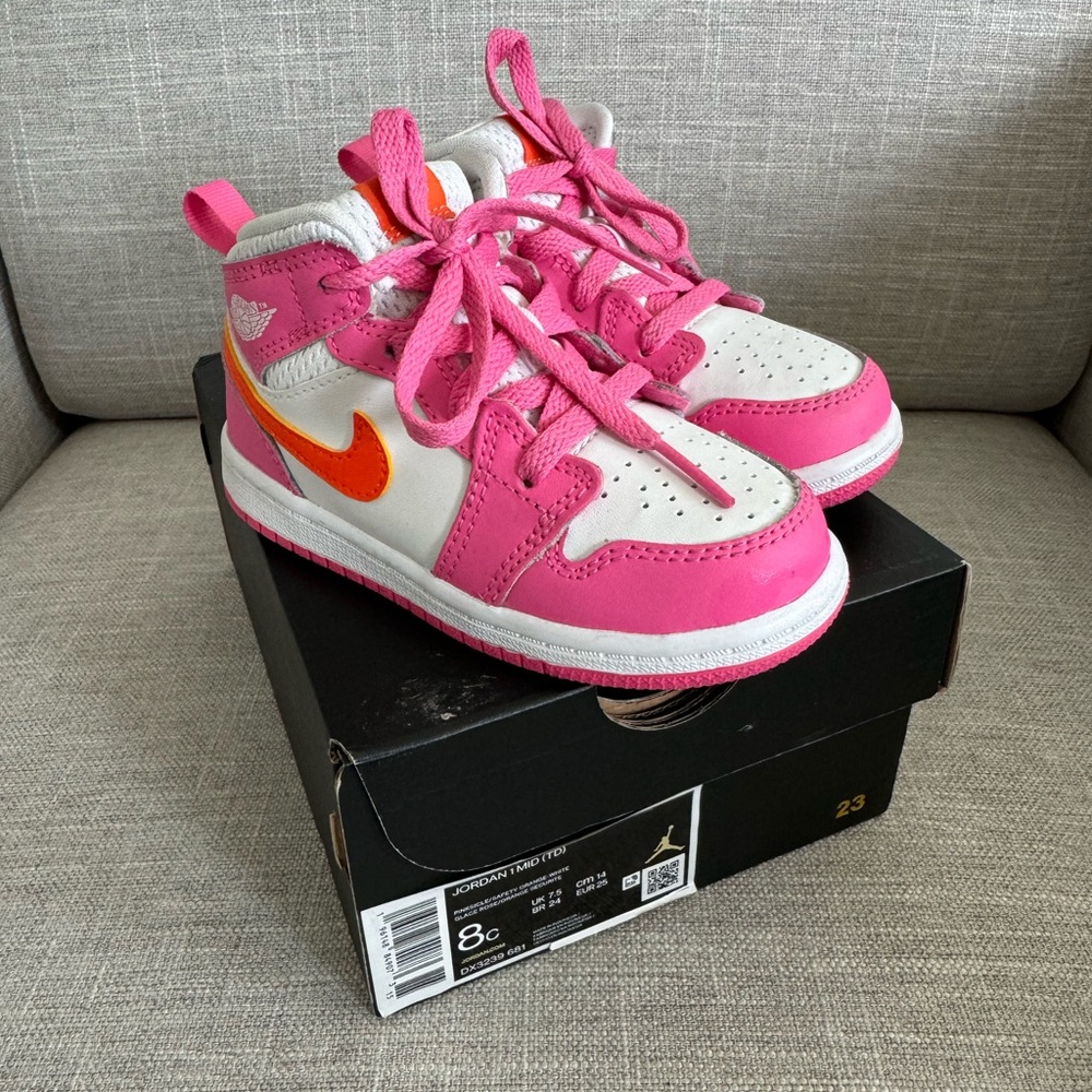 Nike Air Jordan 1 Mid Pinkcicle/Safety Orange